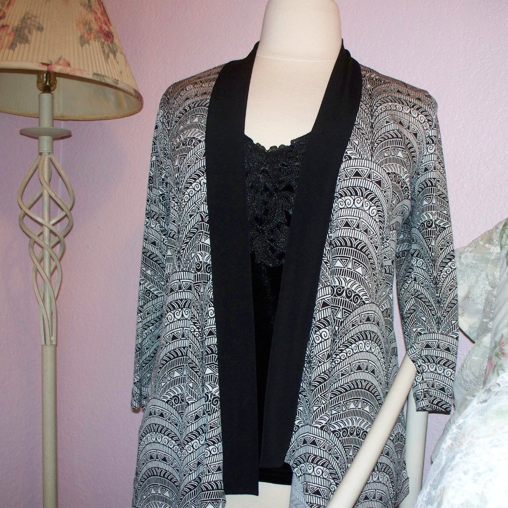Chicos Lightweight Jacket